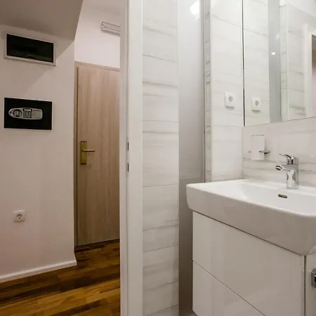 Old Mulberry 4* Split