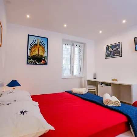 Old Mulberry Pensionat 4*