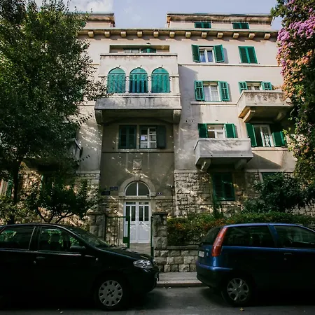 Old Mulberry 4* Split