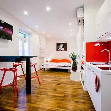 Old Mulberry Guest house