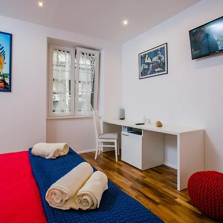 Guest house Old Mulberry 4*